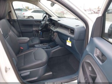 Ford Maverick II 2024 Ford Maverick Lariat, 2024r., 4x4, 2.0L 2.0 Benzyna 250KM, zdjęcie 8