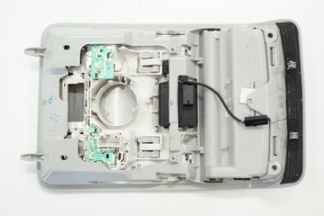 LAMPA OSVĚTLENÍ KABINY VOLKSWAGEN OE 3C0867489C