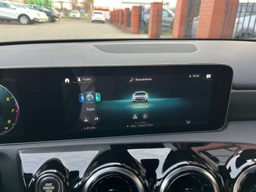 Mercedes Klasa A W177/V177 Hatchback 1.3 200 163KM 2019 Mercedes-Benz Klasa A 1.3 benzyna 163 KM 6 biegow zarej w PL zadbany, zdjęcie 12