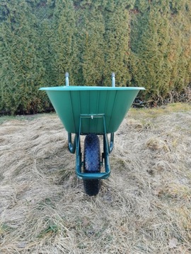 Тачка 100 л, прочная и маневренная, грузоподъемность 250 кг, оцинкованная