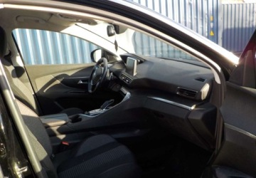 Peugeot 5008 II Crossover 1.5 BlueHDI 130KM 2020 Peugeot 5008 Okazja 1.5 Diesel 131KM, zdjęcie 8