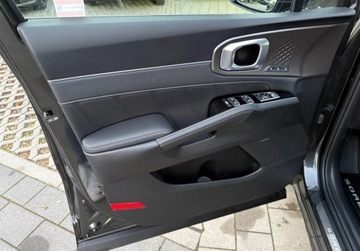 Kia Sorento IV SUV Facelifting 2024 1.6 T-GDI HEV 215KM 2024 Kia Sorento MY25 Prestige Line AWD 215 KM HEV dach panoramiczny cyfrowe, zdjęcie 15