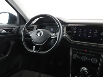 Volkswagen T-Roc I SUV 1.5 TSI ACT 150KM 2018 Volkswagen T-Roc navi klima auto grzane fotele, zdjęcie 15