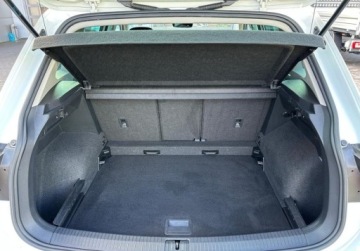 Volkswagen Tiguan II SUV 1.5 TSI EVO 150KM 2020 Volkswagen Tiguan Life, ACC, 3 strefowa klimatyzacja, Bezwypadkowy, Salon, zdjęcie 9