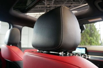 Mercedes GLB SUV AMG 35 2.0 306KM 2022 Mercedes-Benz GLB AMG 2.0 306KM 4MATIC HeadUp Cam360 Panorama Ambiente Bur, zdjęcie 26