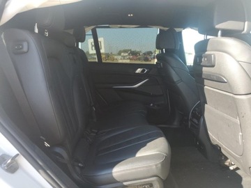 BMW X7 2020 BMW X7 M50i 2020 4.4l 4.4 Benzyna 523KM, zdjęcie 11