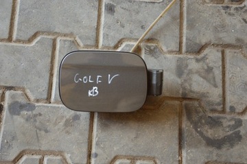 VW Golf V Kombi klapka wlewu paliwa LD7X