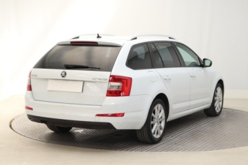 Skoda Octavia III Kombi 1.4 TSI  150KM 2016 Skoda Octavia 1.4 TSI, Salon Polska, zdjęcie 4