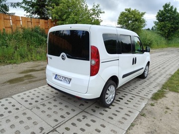 Opel Combo D Tour 1.4 95KM 2013 Wersja Tour / Benzyna / klima / grzane fotele / tempomat / nowe sprzęgło, zdjęcie 3