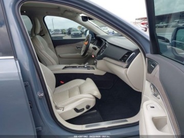 Volvo XC90 II SUV Facelifting 2.0 B6 Benzynowy Mild Hybrid 314KM 2021 Volvo XC 90 Recharge Plug-In Hybrid T8 Inscription 6 Passenger 2021 2.0l, zdjęcie 9