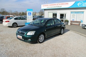 Toyota Avensis II Sedan 2.0 D-4D 116KM 2005 Toyota Avensis 2.0 D4D SOL Salon Polska