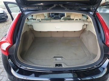Volvo V60 I Kombi 1.6 DRIVe 115KM 2012 Volvo V60 I 1.6 D2 1,6 bezwypadkowy, niski przebieg, zdjęcie 17