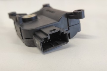 MOTOREK KRYT KOLEKTORU VW PASSAT B6 (3C2) 0132801362 1.9L DIESEL 77KW