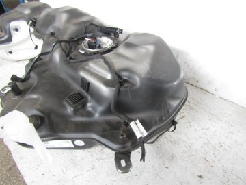 Audi Q7 II подъемный топливный бак 3.0 TFSI с топливным насосом 4M0201021HS