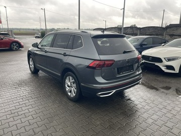 Volkswagen Tiguan II SUV Facelifting 2.0 TDI 150KM 2023 Volkswagen Tiguan Allspace 4Motion Automat Kamera