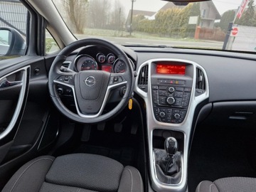 Opel Astra J Hatchback 5d 1.4 Turbo ECOTEC 140KM 2010 Opel Astra Sliczna 1.4 b Ful Opcja Bezwypadkowa Zarejestrowana Gwarancja, zdjęcie 7