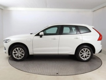 Volvo XC60 II Crossover T8 Twin Engine 407KM 2017 Volvo XC60 T8 Twin Engine, Salon Polska, zdjęcie 2
