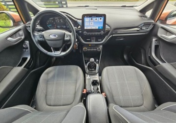 Ford Fiesta VIII Hatchback 3d 1.1  70KM 2017 Ford Fiesta Niski przebieg,Serwisowany,Polecam 1.1 Benzyna 70KM, zdjęcie 4