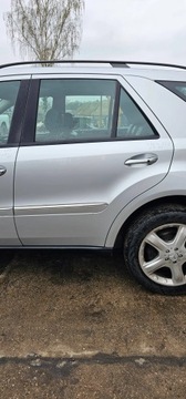 MERCEDES ML W164 DRZWI LEWE TYŁ TYLNE 775 GOŁE 07R