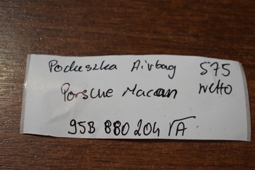 IDEALNI ULOŽENÍ AIRBAG KONZOLA PORSCHE MACAN 1