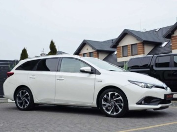 Toyota Auris II Touring Sports Facelifting 1.8 Hybrid 136KM 2017 Toyota Auris Prestige___1.8VVT-i 136KM Hybrid CVT Skora LED Navi Kamera Ke, zdjęcie 18