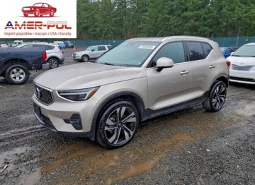 Volvo XC40 2023 Volvo XC 40 Ultimate 2023 2.0 Benzyna 194KM