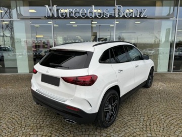 Mercedes GLA II Off-roader Facelifting 1.3 200 163KM 2025 MERCEDES-BENZ GLA 200 AMG Line Suv 1.3 (163KM) 2025, zdjęcie 5