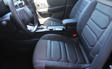 Citroen 2024 Citroen C4 Max EAT8 130KM 2024 od RiA 1.2 Benzyna 130KM, zdjęcie 13