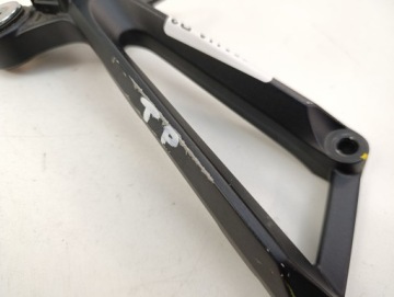 YAMAHA R3 КОМПЛЕКТ ДЛЯ ПАССАЖИРА ПРАВЫЙ