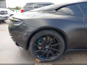 Aston Martin DB11 2017 Aston Martin DB11 2017 Aston Martin DB11 Launch Edition 5.2 Benzyna 600KM, zdjęcie 8
