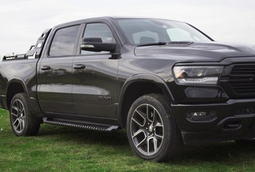 Боковые пороги, пороги, модель Y Dodge RAM 1500 2019+
