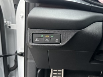 Cupra Terramar SUV 1.5 eTSI 150KM 2024 Cupra Terramar 1.5 eTSI 150KM Audio Sennheiser Pak, zdjęcie 34