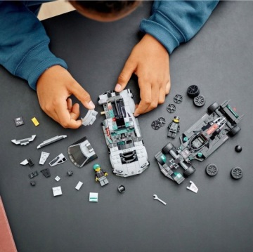 LEGO SPEED 76909 MERCEDES-AMG F1 W12 E PERFORMANCE И MERCEDES-AMG ONE