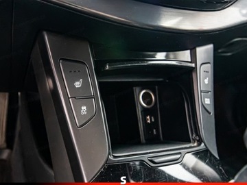 Hyundai i40 Kombi Facelifting 1.7 CRDi 141KM 2015 HYUNDAI i40 1.7 CRDi BlueDrive Combi 141KM 2015, zdjęcie 18