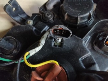 SVĚTLO PŘEDNÍ LEVÝ SSANGYONG RODIUS EU JEHLA