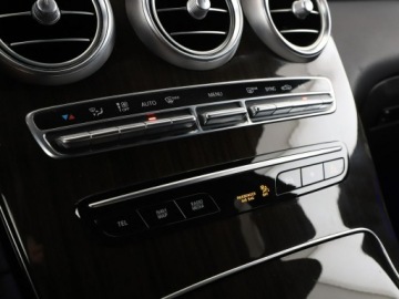 Mercedes GLC C253 SUV Facelifting 2.0 220d 194KM 2022 Mercedes GLC 220 FV23% 4x4 automat full LED skóry, zdjęcie 28