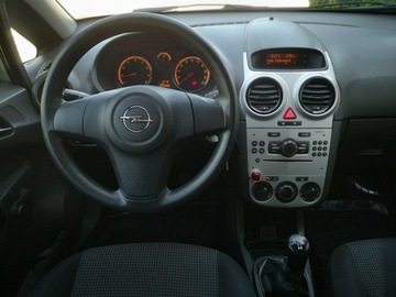 Opel Corsa D Hatchback 5d Facelifting 1.2 Twinport ECOTEC 85KM 2013 Opel Corsa 1.2 Benzyna 86KM Klimatyzacja Isofix Sa, zdjęcie 13