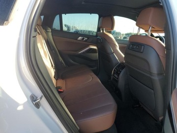 BMW X6 G06 2021 BMW X6 M50i 2021 4.4l 4.4 Benzyna 523KM, zdjęcie 11