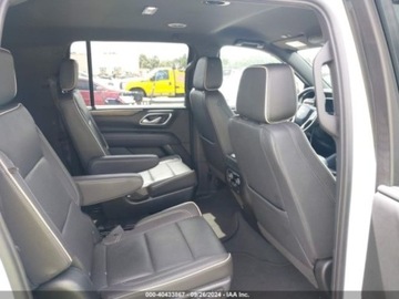 Chevrolet Suburban GMT900 2023 Chevrolet Suburban Premier 2023 5.3l 5.3 Benzyna 355KM, zdjęcie 12
