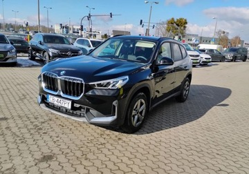 BMW X1 U11 Crossover 1.5 18i 136KM 2023 BMW X1 6 tys km przebieg Faktura VAT 23 Polski Salon Bezwypadkowy 1.5, zdjęcie 6