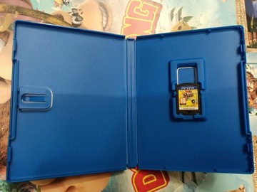 PS VITA Persona 4 Golden / РПГ / ЭКШЕН