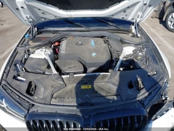 BMW Seria 5 G30-G31 2021 BMW Seria 5 BMW G30 530e xDrive, od ubezpieczalni 2.0 Hybryda 297KM, zdjęcie 11