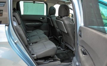 Peugeot 5008 I Minivan 1.6 THP 156KM 2009 Peugeot 5008 7-osobowy Bezwypadkowy Panorama 1.6 Benzyna 156KM, zdjęcie 9