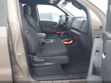 Nissan 2023 Nissan Frontier Pro-4x 2023 3.8l 3.8 Benzyna 310KM, zdjęcie 9