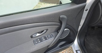 Renault Megane III Hatchback 1.6 16v 110KM 2008 Renault Megane 1,6 benzyna 110 KM klimatronic zarejestrowany 1.6 Benzyna, zdjęcie 6