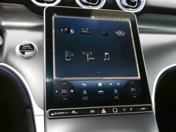 Mercedes GLC C254/X254 SUV 2.0 200d 163KM 2025 GLC 200 d 4-Matic Avantgarde 2.0 (163KM) 2025, zdjęcie 9