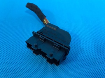 AUDI VOLKSWAGEN SEAT SKODA РАЗЪЕМ ДВЕРИ CUBE 8K0972701