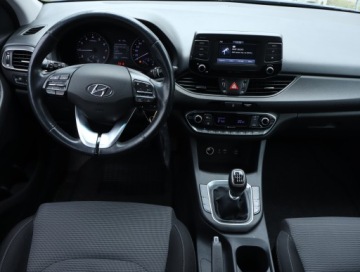 Hyundai i30 III Hatchback 1.4 MPI 100KM 2017 Hyundai i30 1.4 CVVT, Salon Polska, Serwis ASO, zdjęcie 6