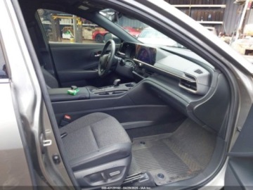 Toyota 2023 Toyota Crown 2023 r., 2,5 L 2.5 Hybryda 236KM, zdjęcie 8