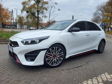 Kia Ceed III Hatchback Facelifting  1.6 T-GDI 204KM 2022 KIA CEED 1.6 T-GDI GT DCT, Przebieg 31920km, Serwis, Gwaranacja fabryczna, zdjęcie 2